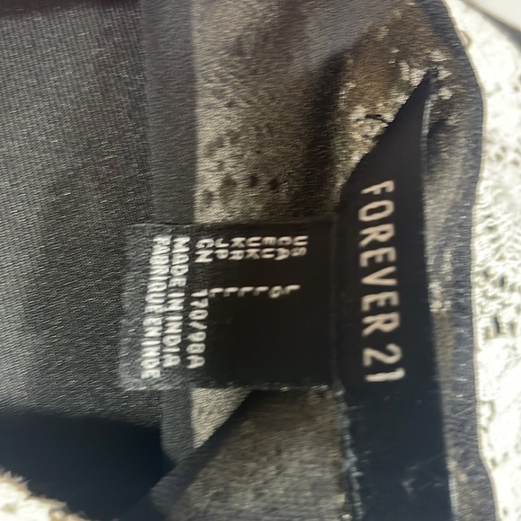 Forever 21 lace Cream Sleeveless A-Line Mini Dress - Picture 5 of 5